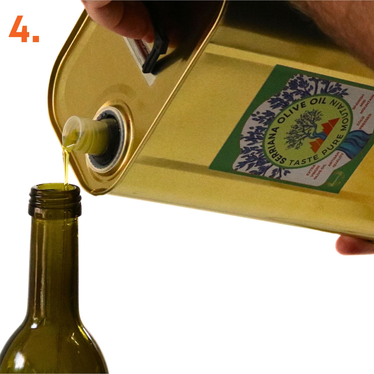 Serriana olive oil 3 litre refill can - pouring olive oil